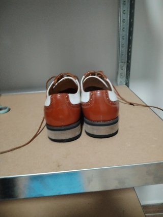 Zapatos de piel de vestir bicolor