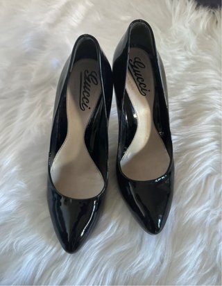 Zapatos de tacón Gucci negros Talla 36.5