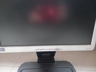 Monitor HP Plata y Negro