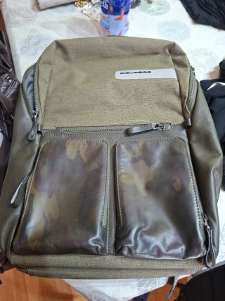 Mochila Piquadro Nueva Verde Militar