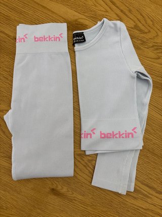 Conjunto deportivo bekkin gris talla 7/8
