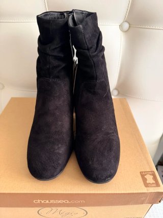 Botines Ateliers Mégis Piel Ante Negro T.39