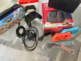 Nintendo Switch 2 + Mando Pro + Funda + Accesorios