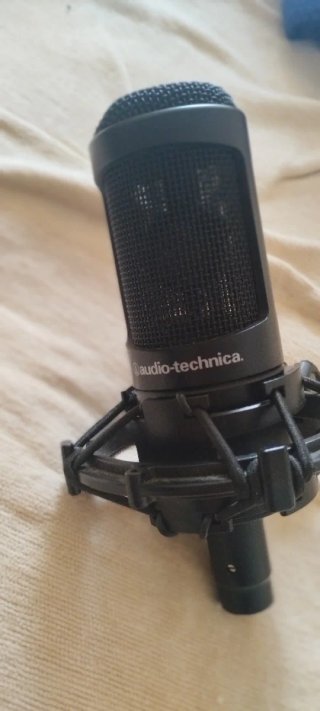 Micrófono Audio-Technica AT2050 Negro