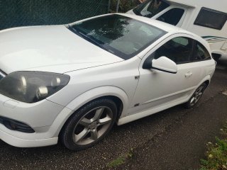 Opel Astra 2010