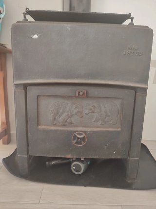 Chimenea/Estufa de Hierro Fundido Jøtul