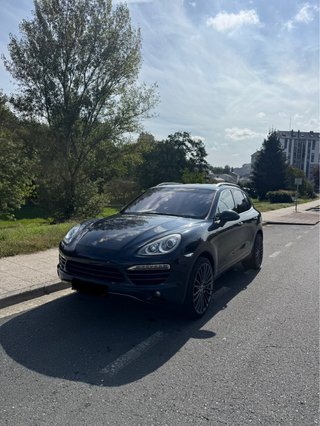 Porsche Cayenne Full