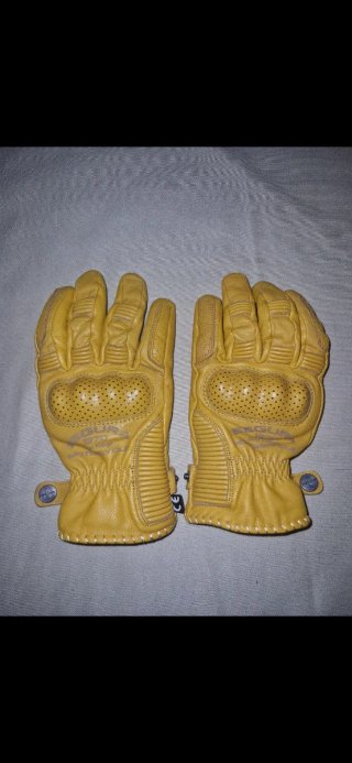 Guantes de Moto Segura de Piel