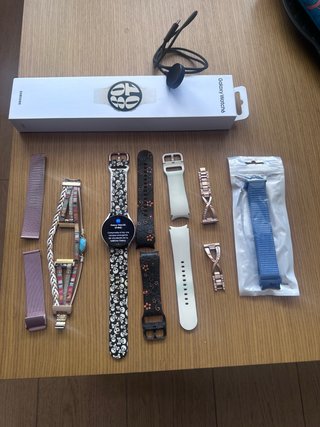 Samsung Galaxy Watch 6 con Accesorios