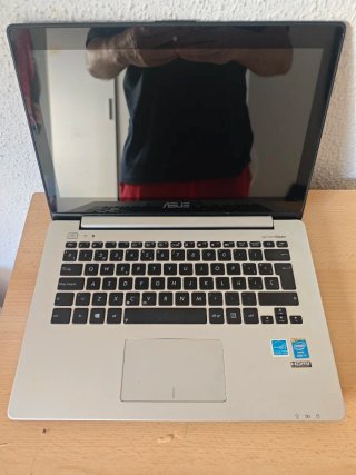 Portátil Asus para recambios