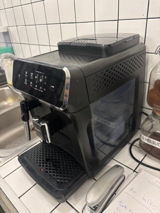 Cafetera Philips Serie 2200