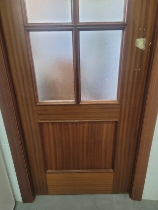 Puerta corredera  cristales, 70cm. Urge venta