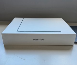 MacBook Air 15 512GB Azul 100% salud 14 ciclos