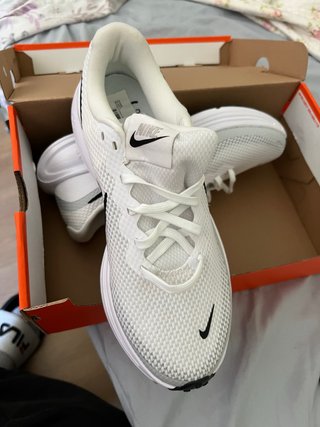 Zapatillas Nike Revolution 8 Blancas nuevas