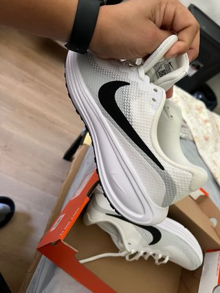 Zapatillas Nike Revolution 8 Blancas nuevas