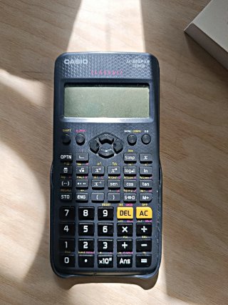Calculadora Casio fx-82SP X II Iberia con Tapa