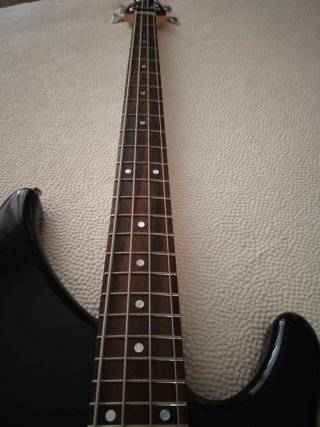 Bajo Eléctrico Yamaha TRBX174 BL 4 Cuerdas