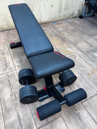 Banco de Pesas Decathlon Bench 900 y Mancuernas