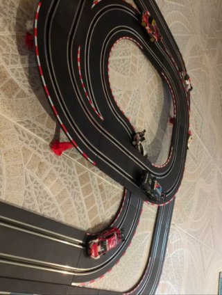 Carrera Go