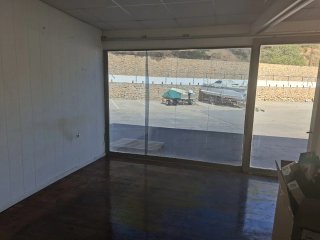 Caseta de 50 m² con estructura de hierro
