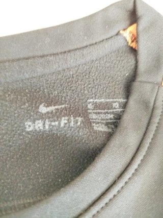 Sudadera Nike Negra y Naranja