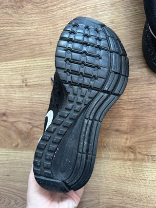 Nike Air Zoom Pegasus 31 negras talla 39