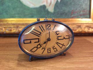 Reloj Despertador de Viaje Antiguo con Estuche