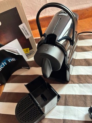Macchina da caffè Nespresso De'Longhi