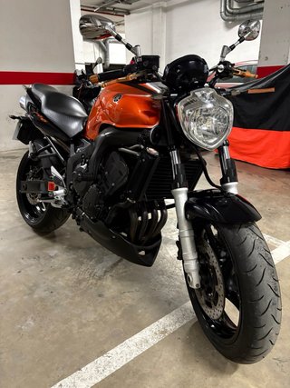 Yamaha FZ600N Naked