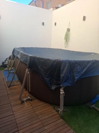 Piscina con Depuradora de Arena