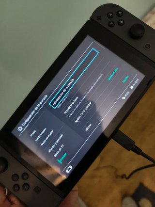 Nintendo Switch con accesorios + SD128GB + Funda