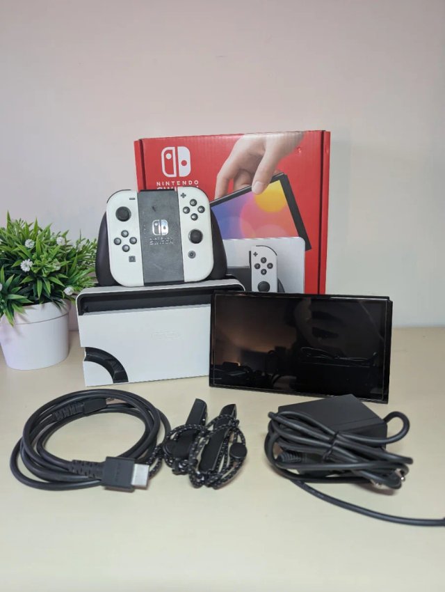 Nintendo Switch OLED Blanca