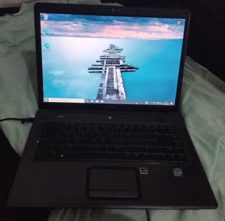 Portátil HP Compaq Presario C700