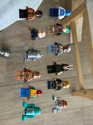 Lote de 12 Minifiguras LEGO Star Wars y Marvel