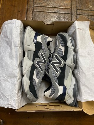 New Balance 9060 Scarpe Uomo Donna