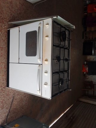Cocina de gas con horno