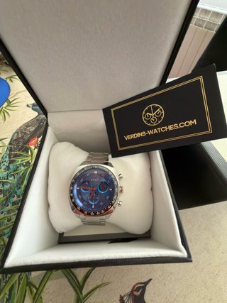 Reloj Gucci Interlocking Cronógrafo NUEVO