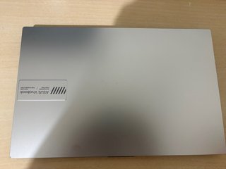 Portátil Asus Vivobook Plateado