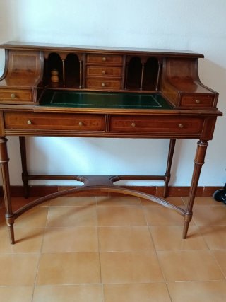 Escritorio Secreter Madera y Cuero