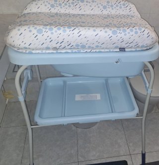 Bañera Cambiador Marca  Chico