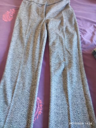 Lote 2 Blusas Nuevas con Etiqueta Zara  Uniqlo