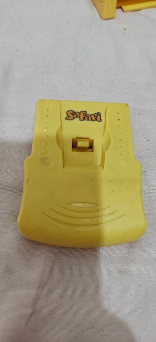 Game Boy Color Transparente Sin Tapa Trasera