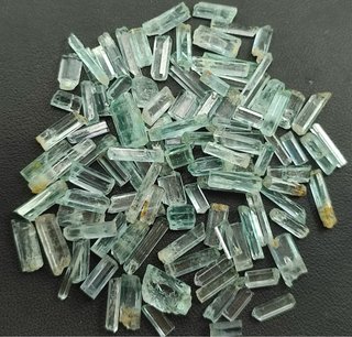40g Blue Aquamarine Natural Crystals lot