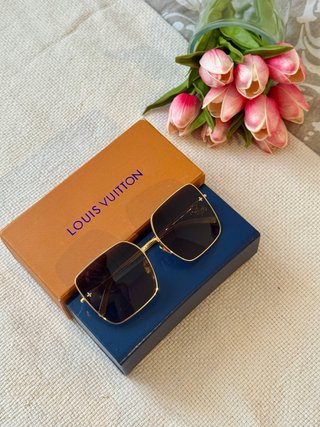 Gafas Oversize Louis Vuitton Mujer  Doradas