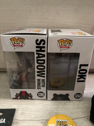 Lote Funko Pop Loki y Shadow SDCC Málaga