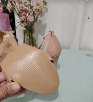 Sandalias Dana Beige