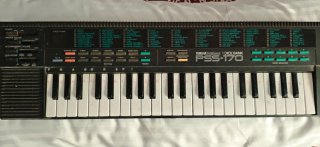 Sintetizador Yamaha portasound pss-170