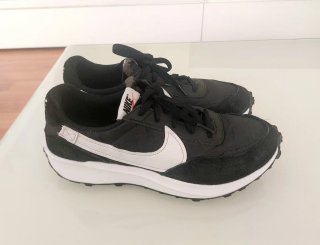 Zapatillas Nike Waffle Talla 43
