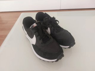 Zapatillas Nike Waffle Talla 43