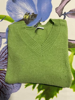 Jersey Stradivarius verde talla L